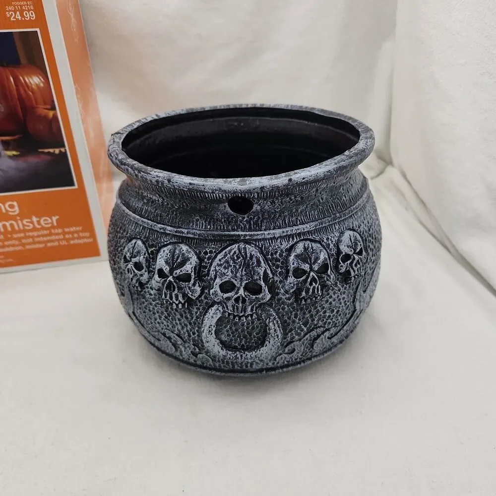 Cauldron Lighted Smoking 7